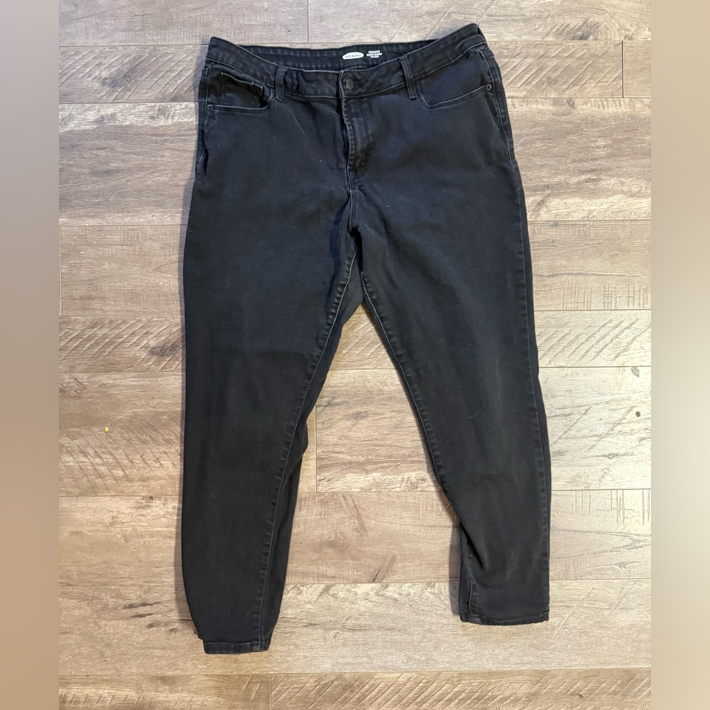 Old Navy Rockstar High Rise Black Skinny Jeans Women’s Size 16
